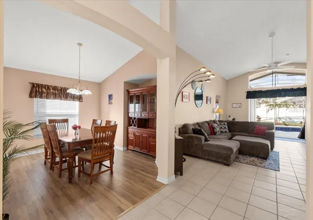 Photo 4 of Single family home for sale at 126 Henley Cir, Davenport, FL 33896 | MLS# O6450409 | Listing updated on 2026-10-17