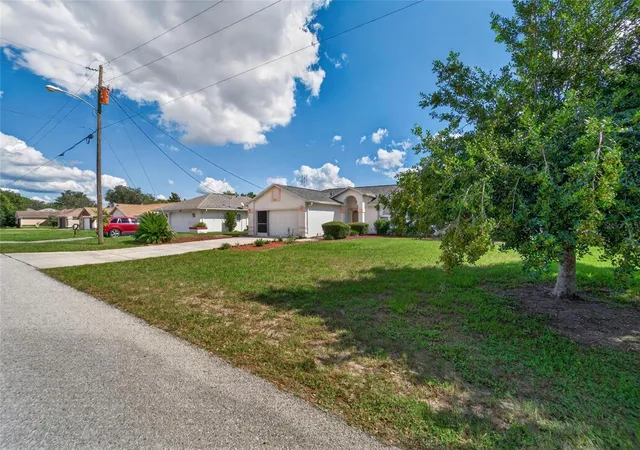 Photo 3 of Single family home for sale at 11322 Terrell Rd, Spring Hill, FL 34608 | MLS# TB8558726 | Listing updated on 2026-10-19