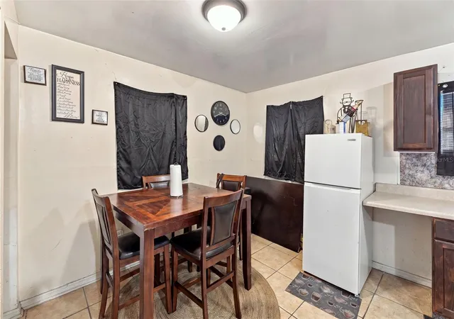 Photo 4 of House for sale at 1119 W 12th Street, Sanford, FL 32771 | MLS# O6450410 | Listing updated on 2026-10-17