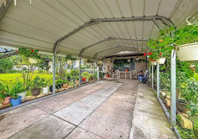 Photo 2 of Single family home for sale at 1608 Moselle Ave, Orlando, FL 32807 | MLS# O6450411 | Listing updated on 2026-10-23