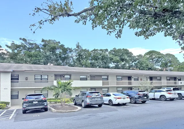 Condo for sale at 3034 Eastland Blvd #D202, CLEARWATER, FL 33761 | MLS# TB8558739