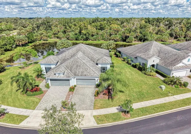 Photo 1 of Single family home for sale at 12404 Palatka Dr, Venice, FL 34293 | MLS# N6146223 | Listing updated on 2026-10-20