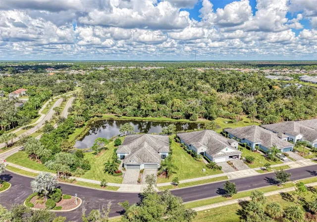 Photo 3 of Single family home for sale at 12404 Palatka Dr, Venice, FL 34293 | MLS# N6146223 | Listing updated on 2026-10-20