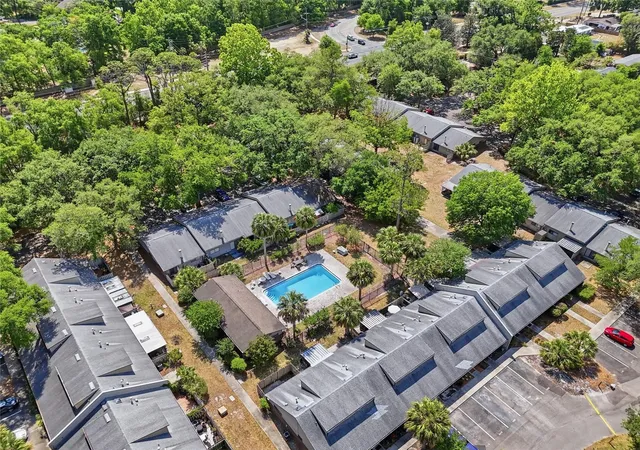 Photo 3 of Condo for sale at 3426 NW 37th Avenue #3426, Gainesville, FL 32605 | MLS# GC544218 | Listing updated on 2026-10-20