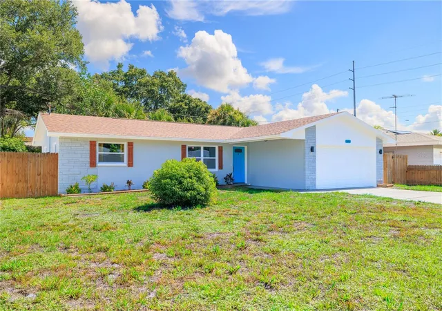 Photo 2 of Single family home for sale at 1486 Carolyn Ln, Clearwater, FL 33755 | MLS# TB8558746 | Listing updated on 2026-10-20
