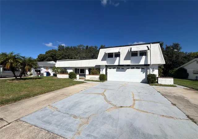 Photo 2 of Sale Pending at 4111 Woodsville Dr, New Port Richey, FL 34652 | MLS# TB8558755 | Listing updated on 2026-10-20