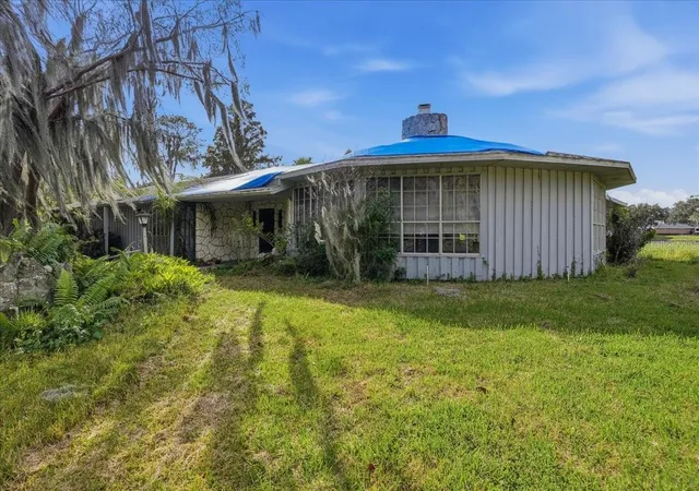 Single family home for sale at 920 Lake Cvs Trl, LAKELAND, FL 33813 | MLS# P4940178