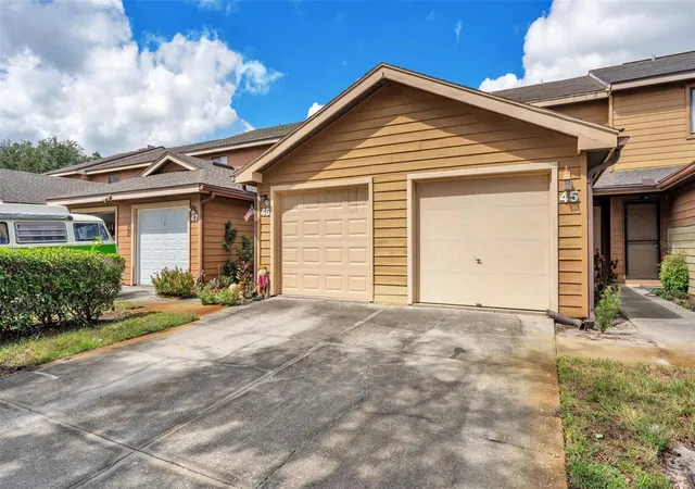 Photo 1 of Townhouse for sale at 707 Carpenters Way #46, Lakeland, FL 33809 | MLS# L4965835 | Listing updated on 2026-10-24