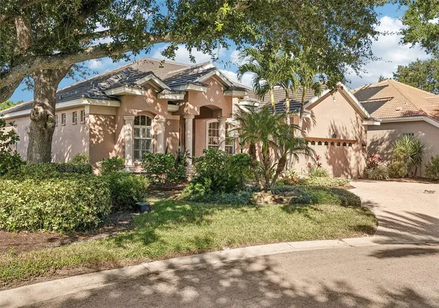 Photo 1 of Single family home for sale at 618 Wild Pine Way, Venice, FL 34292 | MLS# A4709824 | Listing updated on 2026-10-21