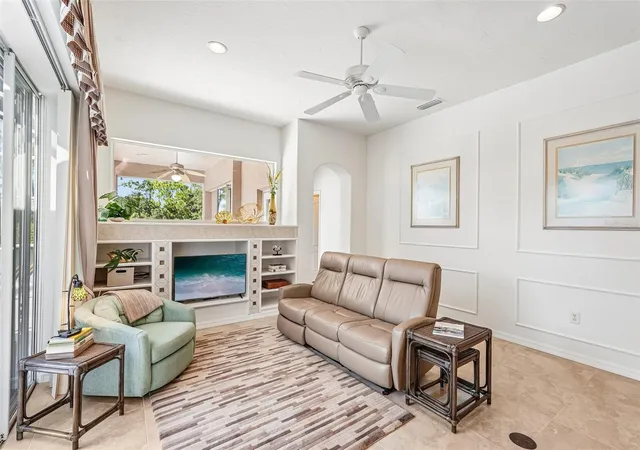 Photo 4 of Single family home for sale at 618 Wild Pine Way, Venice, FL 34292 | MLS# A4709824 | Listing updated on 2026-10-21