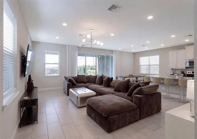 Photo 3 of Single family home for sale at 7779 Westland Dr, Kissimmee, FL 34747 | MLS# O6450445 | Listing updated on 2026-10-26