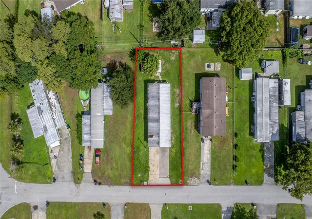 Photo 3 of Land for sale at 2010 Pine St, Saint Cloud, FL 34769 | MLS# O6450454 | Listing updated on 2026-10-17