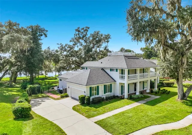Photo 1 of Single family home for sale at 1128 Oakpoint Cir, Apopka, FL 32712 | MLS# O6450461 | Listing updated on 2026-10-29