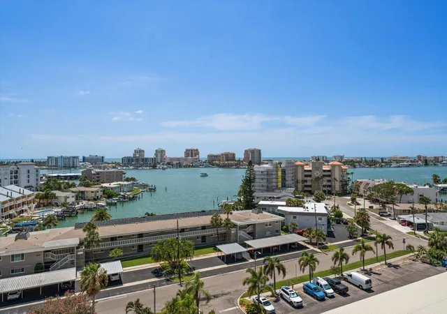 Photo 4 of Condo for sale at 400 Is Way #904, Clearwater Beach, FL 33767 | MLS# TB8558791 | Listing updated on 2026-10-23