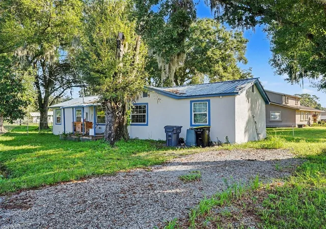 Photo 1 of Single family home for sale at 2771 Old Dixie Hwy, Auburndale, FL 33823 | MLS# TB8558804 | Listing updated on 2026-10-20