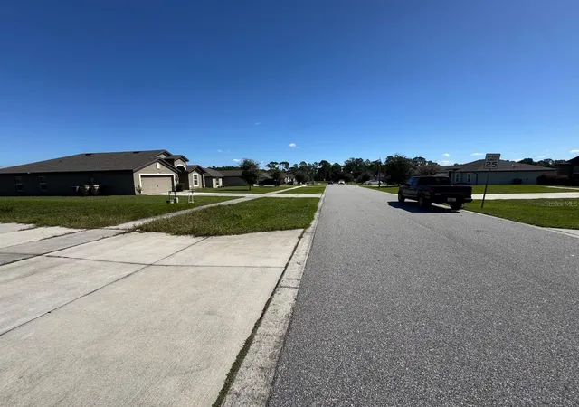 Photo 2 of Single family home for sale at 12000 Pale Grass Way, Leesburg, FL 34788 | MLS# O6450481 | Listing updated on 2026-10-29