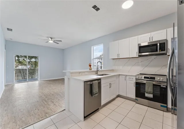 Photo 3 of Single family home for sale at 5731 Vista Linda Dr, Orlando, FL 32822 | MLS# O6450484 | Listing updated on 2026-10-24