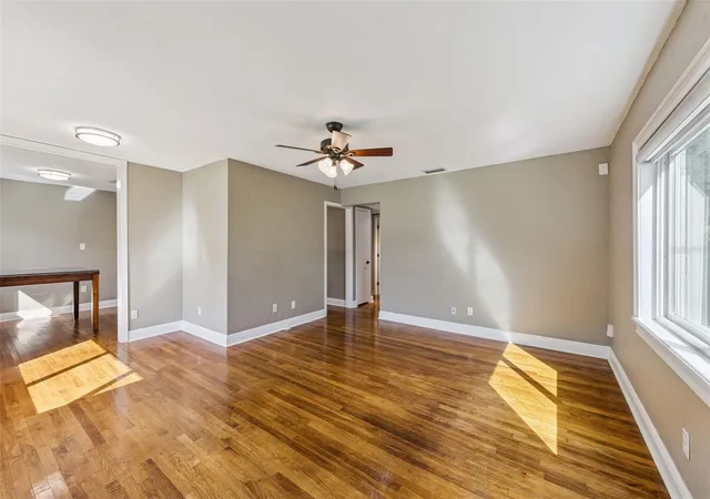 Photo 3 of Single family home for sale at 3115 Hargill Dr, Orlando, FL 32806 | MLS# O6450489 | Listing updated on 2026-10-29
