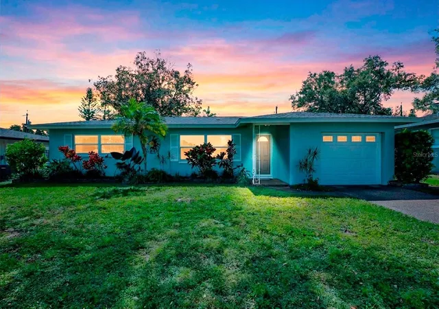 Single family home for sale at 1669 Cambridge Dr, CLEARWATER, FL 33756 | MLS# TB8558823