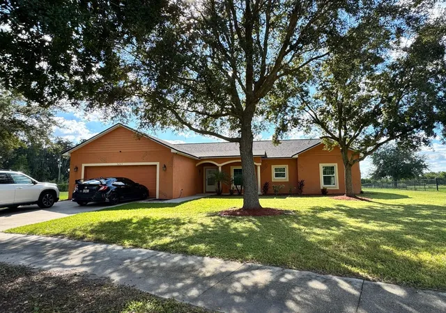 Photo 1 of Single family home for sale at 5223 Pancho Villa Ln, Plant City, FL 33566 | MLS# TB8558824 | Listing updated on 2026-10-20