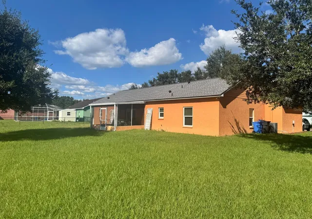 Photo 2 of Single family home for sale at 5223 Pancho Villa Ln, Plant City, FL 33566 | MLS# TB8558824 | Listing updated on 2026-10-20