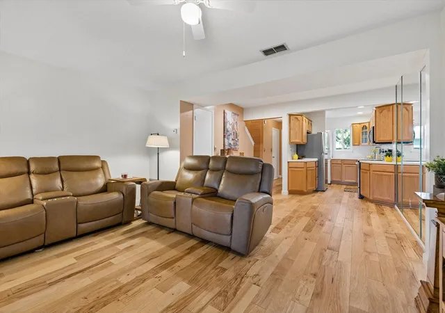 Photo 4 of Condo for sale at 172 115th Avenue N #172, Saint Petersburg, FL 33716 | MLS# O6450491 | Listing updated on 2026-10-23