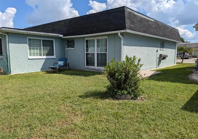 Photo 3 of Single family home for sale at 3937 Sail Dr, New Port Richey, FL 34652 | MLS# TB8558830 | Listing updated on 2026-10-17