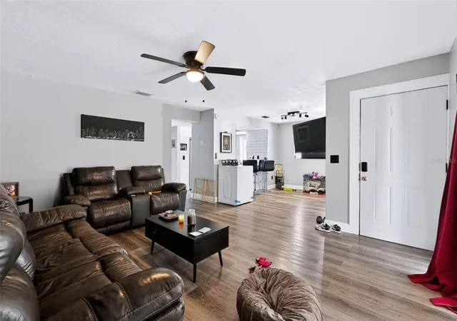 Photo 2 of House for sale at 1169 2nd Avenue NE, Largo, FL 33770 | MLS# TB8558845 | Listing updated on 2026-10-17