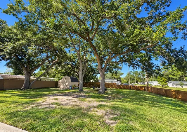 Photo 3 of Manufactured home for sale at 1638 Cod St, Saint Cloud, FL 34771 | MLS# S5159671 | Listing updated on 2026-10-22