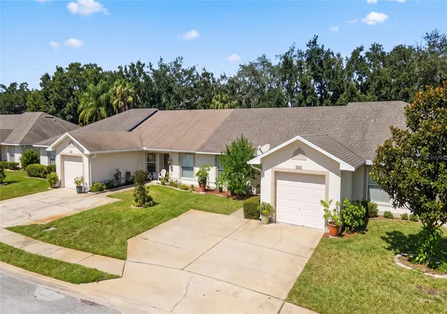 Townhouse for sale at 3401 Celena Cir, Saint Cloud, FL 34769 | MLS# O6450504