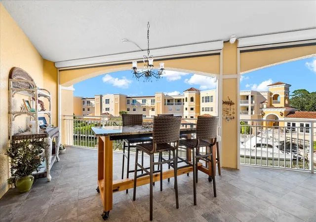 Photo 3 of Condo for sale at 14041 Bellagio Way #315, Osprey, FL 34229 | MLS# A4709865 | Listing updated on 2026-10-17