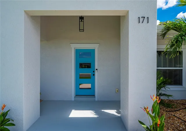 Photo 3 of Single family home for sale at 171 Mark Twain Ln, Rotonda West, FL 33947 | MLS# A4709866 | Listing updated on 2026-10-22