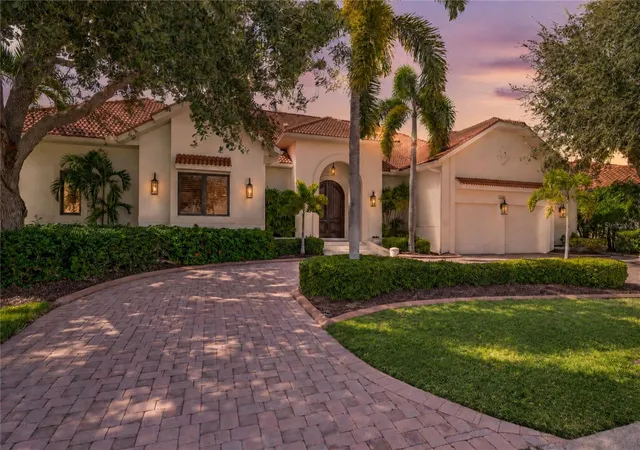 Photo 2 of Mansion for sale at 1117 San Mateo Dr, Punta Gorda, FL 33950 | MLS# C7532125 | Listing updated on 2026-10-20