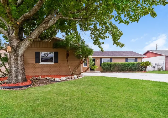 Photo 1 of Single family home for sale at 10422 Jane Eyre Dr, Orlando, FL 32825 | MLS# C7532128 | Listing updated on 2026-10-17