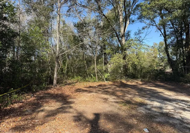 Photo 1 of Land for sale at 127 Hobo Rd, Rotonda West, FL 33947 | MLS# S5159675 | Listing updated on 2026-10-17