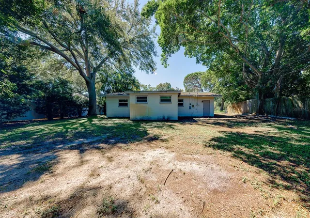 Photo 3 of Single family home for sale at 811 69th Avenue S, Saint Petersburg, FL 33705 | MLS# TB8558881 | Listing updated on 2026-10-24