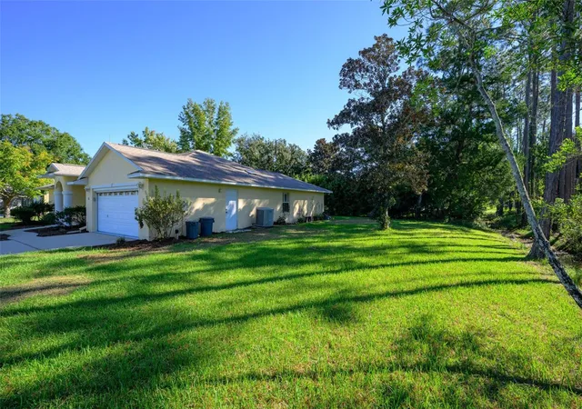 Photo 3 of Sale Pending at 66 Edith Pope Dr, Palm Coast, FL 32164 | MLS# FC322177 | Listing updated on 2026-10-21