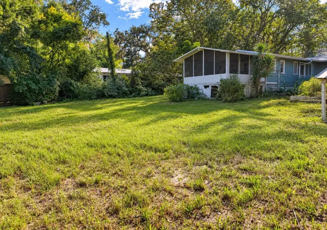 Photo 4 of Single family home for sale at 2591 SE 27th Street, Gainesville, FL 32641 | MLS# GC544225 | Listing updated on 2026-10-18