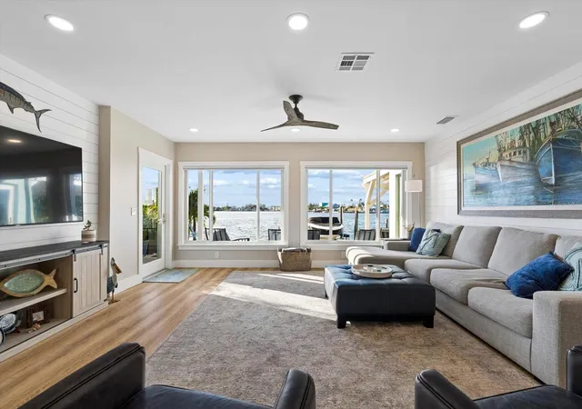 Photo 2 of Single family home for sale at 112 Wall St, Redington Shores, FL 33708 | MLS# TB8558917 | Listing updated on 2026-10-21