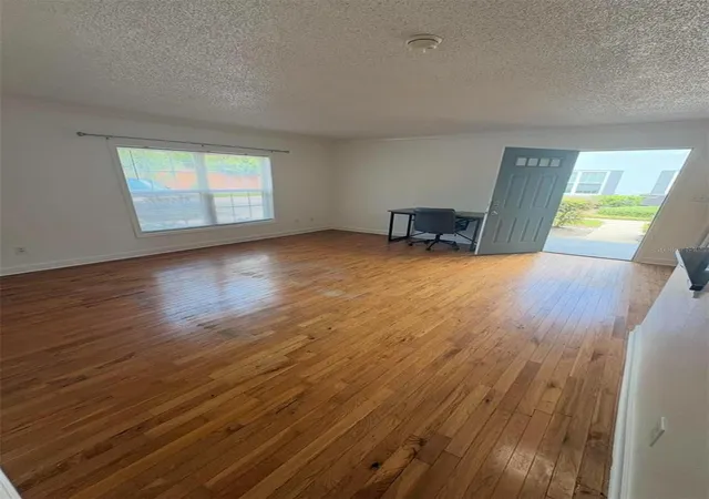 Photo 1 of Condo for sale at 4814 Conway Rd #143, Orlando, FL 32812 | MLS# O6450567 | Listing updated on 2026-10-21