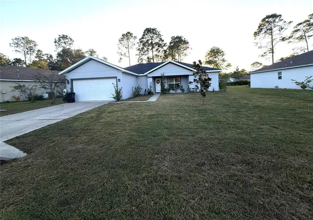 Photo 1 of Single family home for sale at 14 Zircon Ct, Palm Coast, FL 32164 | MLS# V4951864 | Listing updated on 2026-10-24