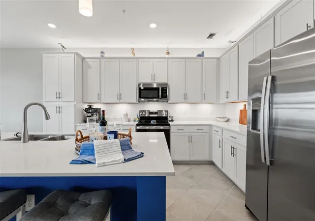 Photo 3 of Condo for sale at 12280 Wellen Golf St #402, Venice, FL 34293 | MLS# N6146231 | Listing updated on 2026-10-23