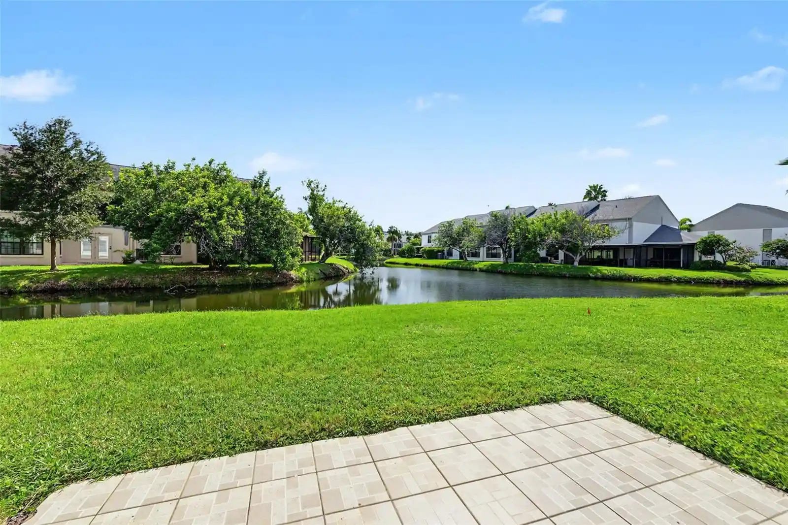 Listing Photo 2 - Condo for sale in 2460 Heron Ter located at 2460 Heron Ter, Clearwater, FL 33762 - Unit #102E