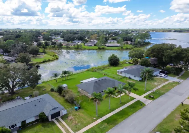 Photo 2 of Single family home for sale at 2535 Delaware Rd, Deltona, FL 32738 | MLS# O6450590 | Listing updated on 2026-10-19