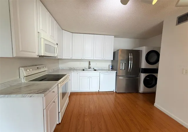 Photo 4 of Condo for sale at 8209 Sun Spring Cir #73, Orlando, FL 32825 | MLS# TB8558956 | Listing updated on 2026-10-20