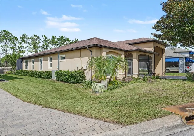 Photo 2 of Single family home for sale at 1167 Motorcoach Dr, Polk City, FL 33868 | MLS# TB8558961 | Listing updated on 2026-10-21
