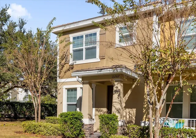 Photo 1 of Townhouse for sale at 11267 Grander Dr, Windermere, FL 34786 | MLS# O6450595 | Listing updated on 2026-10-20