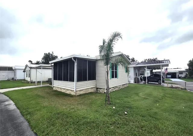 Photo 3 of Manufactured home for sale at 2055 S Floral Ave #201, Bartow, FL 33830 | MLS# L4965848 | Listing updated on 2026-10-21