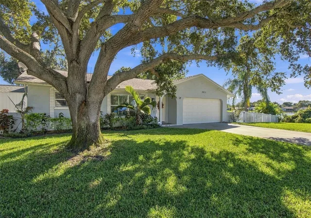 Photo 2 of Single family home for sale at 2971 St Croix Dr, Clearwater, FL 33759 | MLS# TB8558974 | Listing updated on 2026-10-28