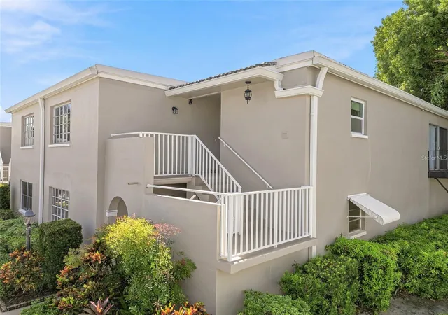 Condo for sale at 919 Osceola Rd #207, BELLEAIR, FL 33756 | MLS# TB8558977